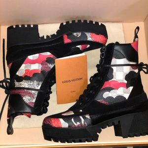 Overcloud platform desert boot Clearance